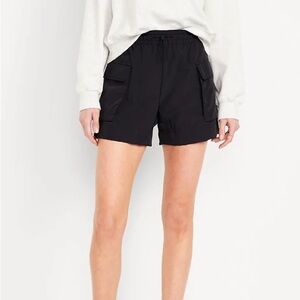 Old Navy Women’s Black Cargo Utility Shorts